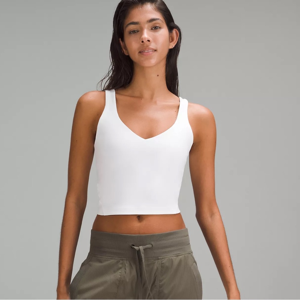 Lululemon white align crop size 6